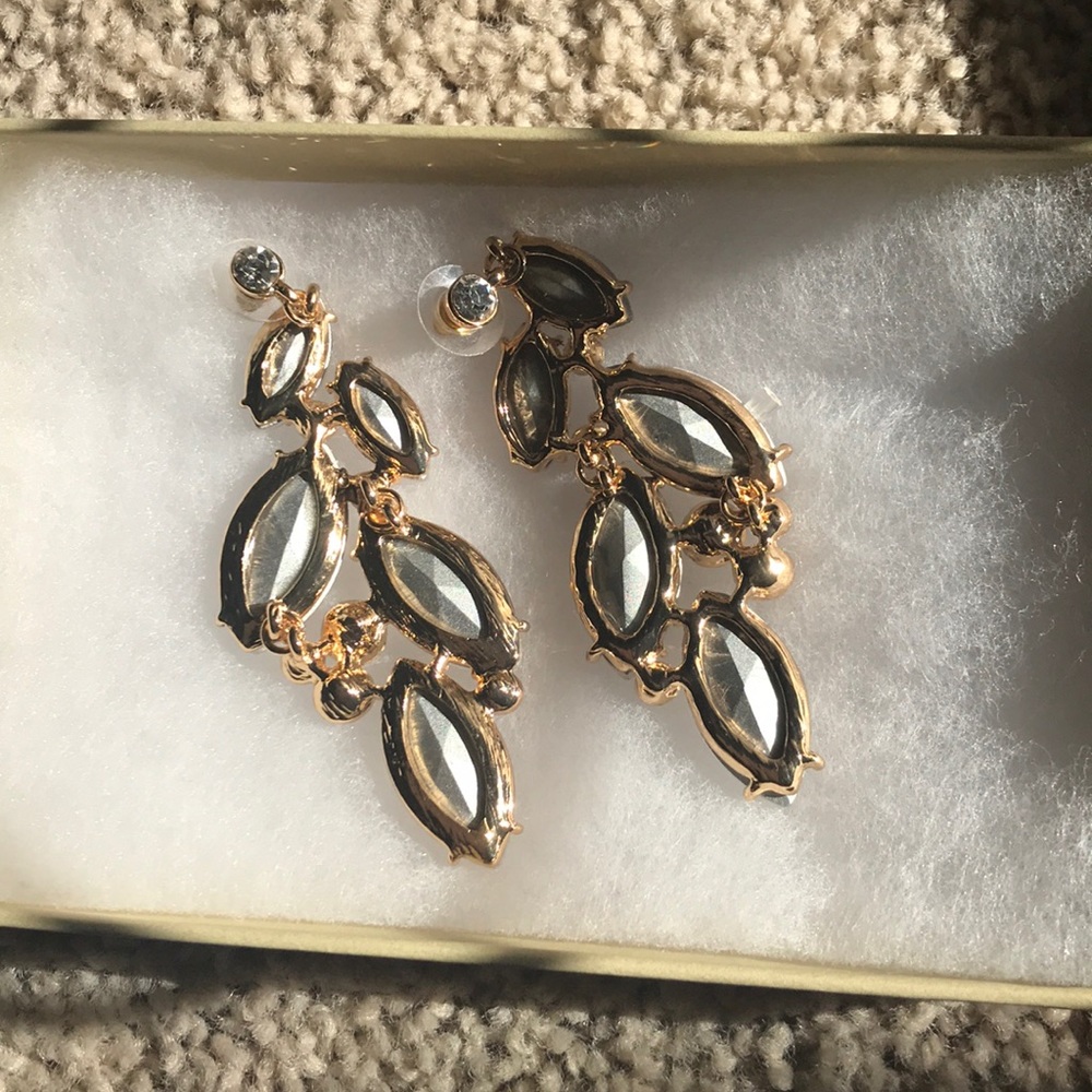 Earrings - Picture 2 of 2